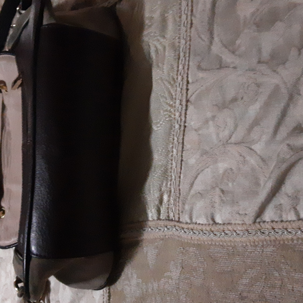 Handbag - Picture 4 of 4